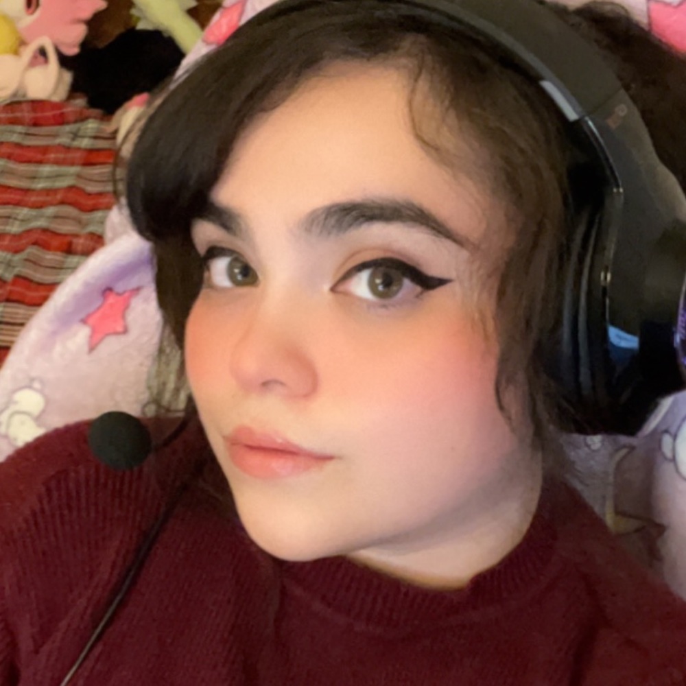 Meet your Posher, Holly